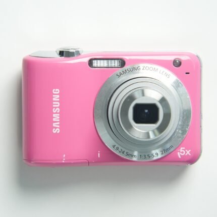 Samsung ES30 Digital Camera - Gloss Pink